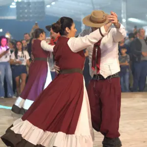 Acampamento Farroupilha em Balneário Camboriú tem programação até domingo