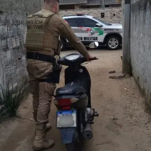 Motocicleta roubada em Tijucas com sinais adulterados é recuperada