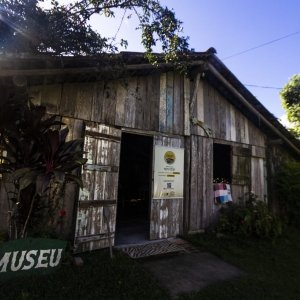 Bombinhas é destaque internacional em ranking de turismo que mais valoriza a natureza