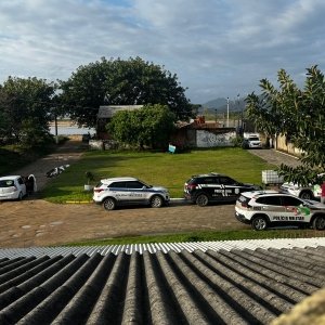 Jovens são mortos a tiros em Tijucas; suspeitos não foram localizados