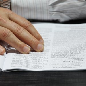 Programa diário promove momentos de espiritualidade, reflexão e conexão com Deus, fortalecendo a fé 