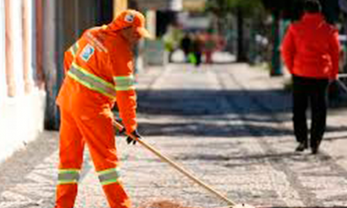 Você valoriza os garis da sua cidade? Uma reflexão sobre quem mantém tudo limpo e funcionando