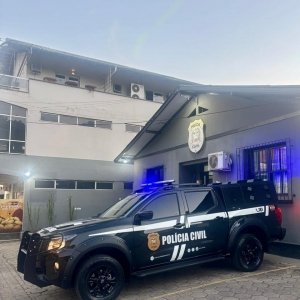 Condenado há 35 anos de prisão por estuprar sobrinha e vizinha de 10 anos se entrega 
