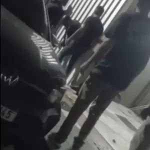 Vendedor ambulante é agredido em frente a casa noturna na Barra Sul
