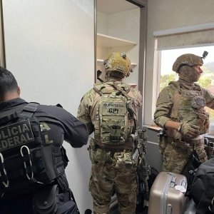 Polícia Federal deflagra Operação Digitus Fraus contra fraudes milionárias na Caixa Econômica