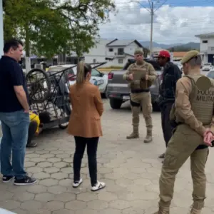 Município realiza ação conjunta de abordagem a pessoas em situação de rua