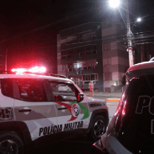 Vigilante é rendido e amarrado durante assalto a empresa na noite de sábado  