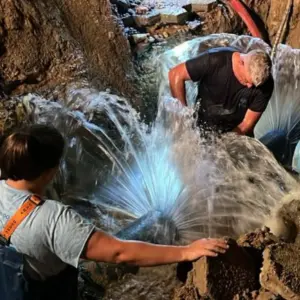 Rompimento de adutora afeta abastecimento de água em Tijucas