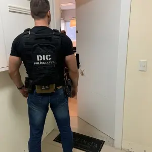 Esquema de pirâmides é investigada e cumpre mandados em nove cidades catarinenses