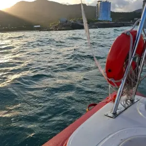 Bombeiros seguem buscas por segundo desaparecido na Praia da Ilhota, em Itapema