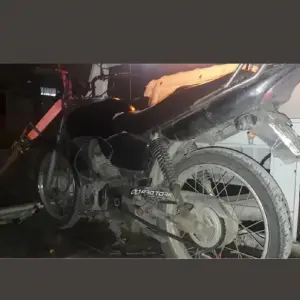 Perseguição policial termina com motociclista detido 
