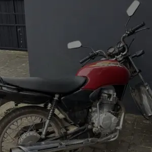 Motocicleta furtada é recuperada após ação integrada