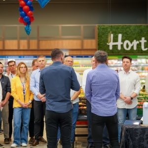 FOTOS NO AR | SuperKoch do Bairro Casa Branca, em Itapema, apresenta novo conceito e melhorias para os clientes