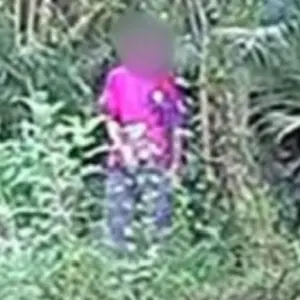 Homem é indiciado por importunação sexual após se masturbar na janela mirando vizinha