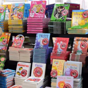 Feira do livro celebra a leitura e a cultura negra com programação aberta ao público