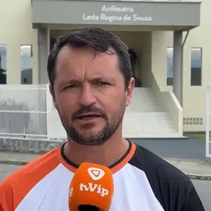 Ex-jogador do Flamengo Diego Ribas ministra palestra em Tijucas 