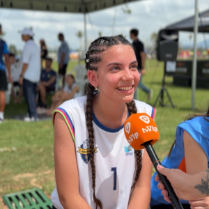 Torneio de vôlei de praia reúne jovens atletas de várias cidades