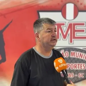 Final do Municipal de Futsal reúne disputa pelo título e ação solidária nesta quarta-feira