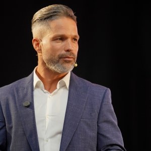 VÍDEO | Feras Academia comemora 20 anos com palestra de Diego Ribas em Tijucas