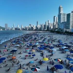 Cidade recebe mais de 12 mil turistas de ônibus no feriado da Consciência Negra