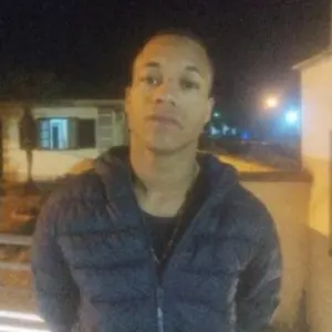 Polícia intensifica buscas por foragido ligado a série de roubos