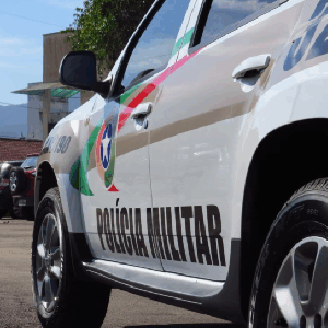 Homem é baleado após recusar entregar celular em tentativa de assalto