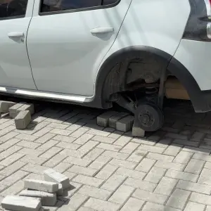 Abandono de imóveis e criminalidade preocupam moradores do bairro Praça