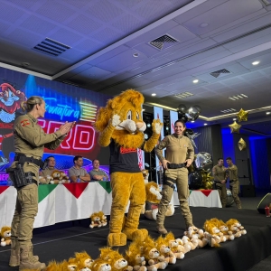 Proerd forma 900 estudantes em Balneário Camboriú em cerimônia no Expocentro