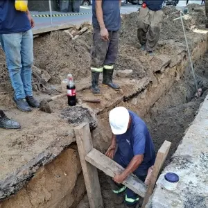 Projeto Praia 100% Limpa avança com nova rede de esgoto em cidade da região