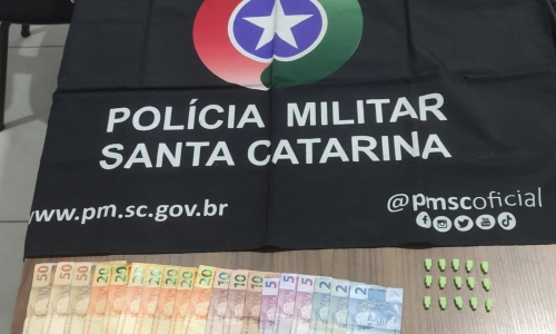 Trio é preso por tráfico no “Beco da Rosana”