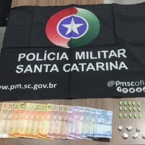 Trio é preso por tráfico no “Beco da Rosana”