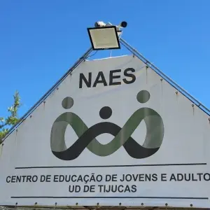 NAES de Tijucas pode ter aulas diurnas cessadas em 2026; mensagens revelam versões contraditórias