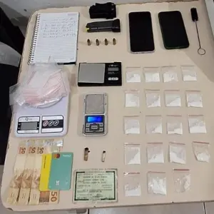 Homem é preso por tráfico de drogas e porte ilegal de munição 