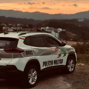 Dois crimes violentos mobilizam polícia e bombeiros no mesmo dia