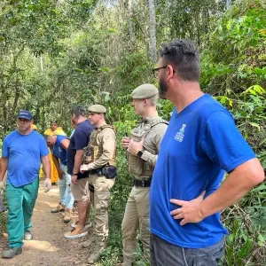 Operação integrada é realizada na Praia do Pinho após novo decreto