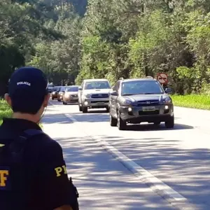 Réveillon deve elevar em até 75% o fluxo de veículos nas BRs