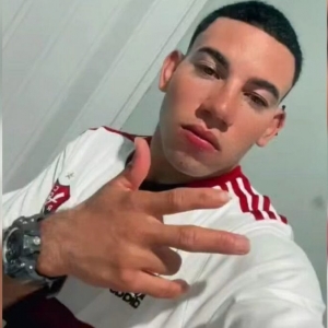 Corpo é encontrado no mar em Governador Celso Ramos; jovem de 21 anos estava desaparecido há sete dias