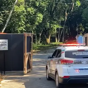 Operação apreende veículos e reforça interdição na Cascata do Fernandes