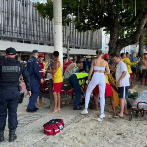 Homem é preso após ataque com faca deixar três feridos em praia da região