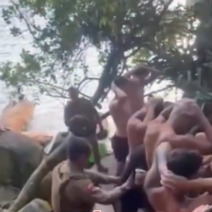 Tráfico de drogas: operação aborda 30 pessoas em praia da região