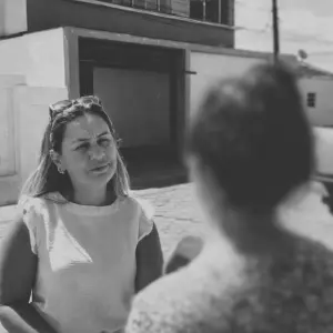 Venezuelanos em Tijucas relatam mudança de vida e comemoram prisão de Maduro