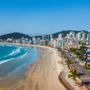 Projeto de alargamento da Meia Praia avança após reunião com IMA