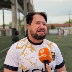 Marrone participa de partida festiva em Tijucas marcada por disputa acirrada