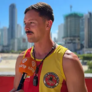 ALERTA: bandeiras nas praias orientam banhistas sobre os riscos do mar