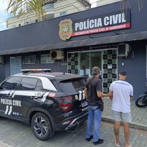 Foragido por violência doméstica é preso na casa de parentes em Bombinhas