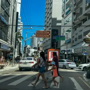 Município alerta pedestres e reforça regras de segurança nas ruas