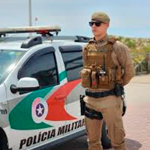 Homem de 51 anos condenado por furto é preso ao tentar fugir da polícia