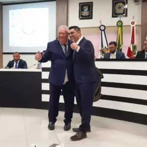 Após pedidos de cassação, Justiça Eleitoral mantém prefeito e vice de Itapema