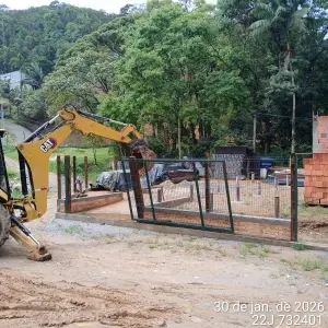 Fundação Ambiental derruba construção ilegal em área protegida de vida silvestre