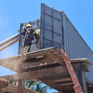 Princípio de incêndio em madeireira é controlado pelo Corpo de Bombeiros